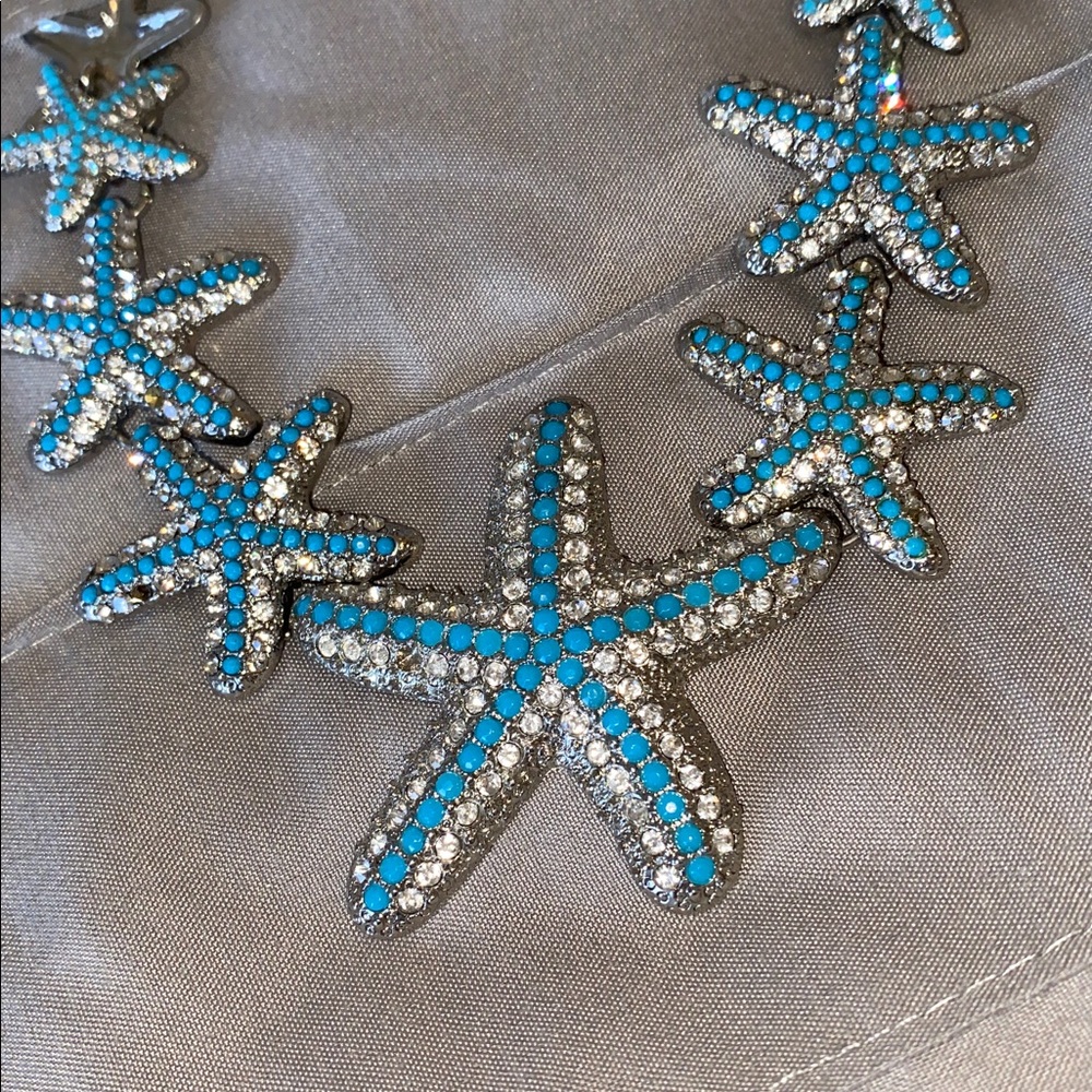 Starfish Design Rhinestone Necklace on Gold tone Chain